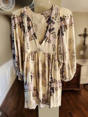 Free People Cream Paisley V-Neck Mini Dress With Pockets Size Medium
